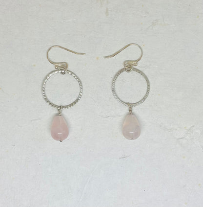 Zilveren oorbellen met Rozenkwarts